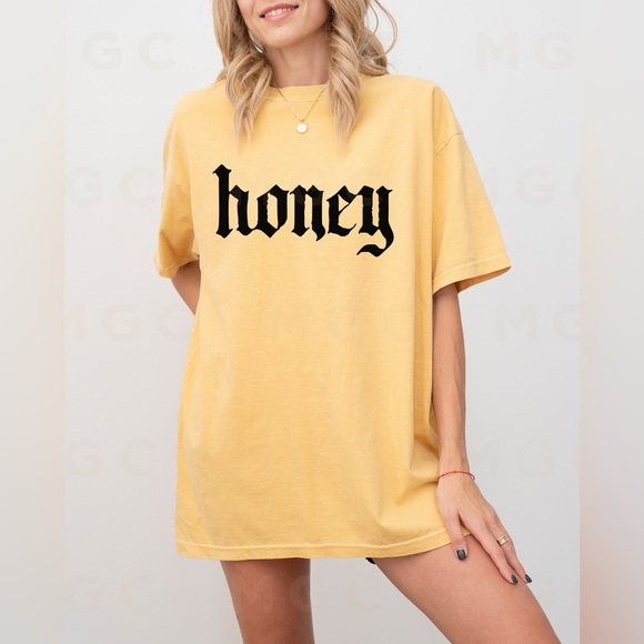 Comfort Colors Old English Honey Shirt - Picture 5 of 10